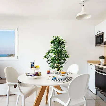 Estelai By Buenavilla Apartman